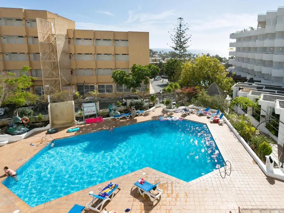 アパート プラヤ・デ・ラス・アメリカス101 Bright, Pool View And Air Conditioningアパートメント